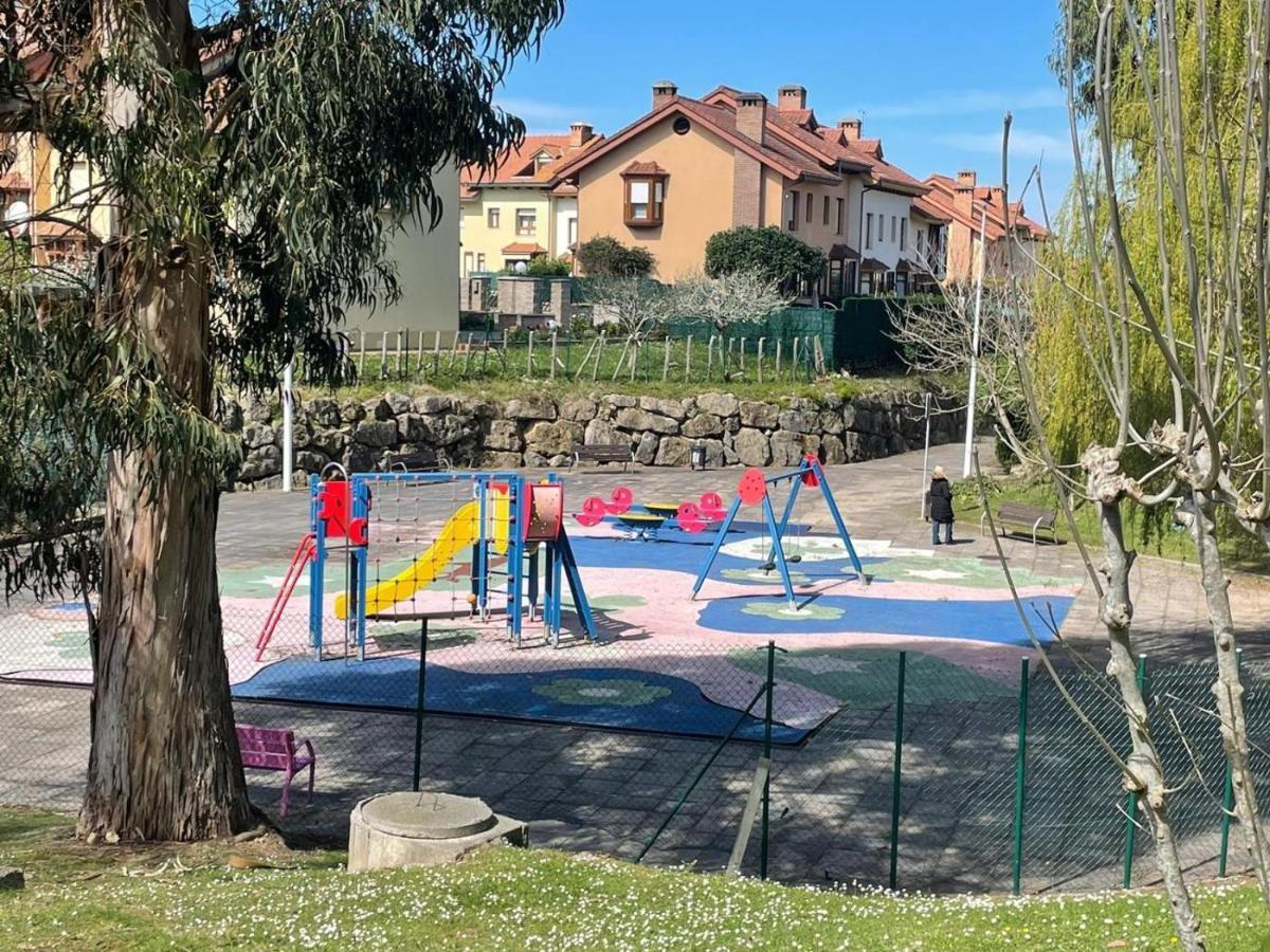 Piscina Comunitaria Y Parking En Mogro公寓 外观 照片